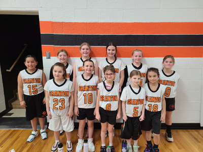 6th, 5th & 4th Grade Girls Basketball Team Photo